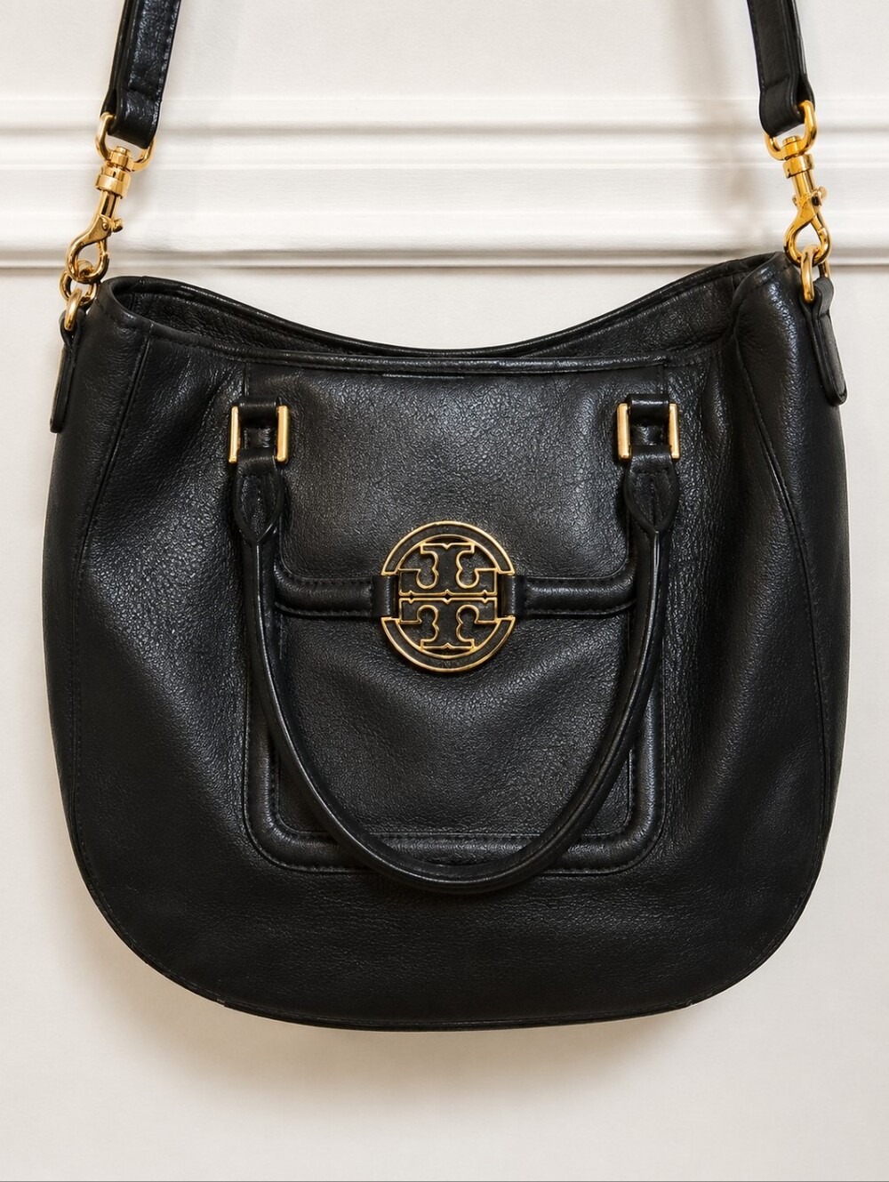 Tory Burch Black Shoulder Bag with Gold Details